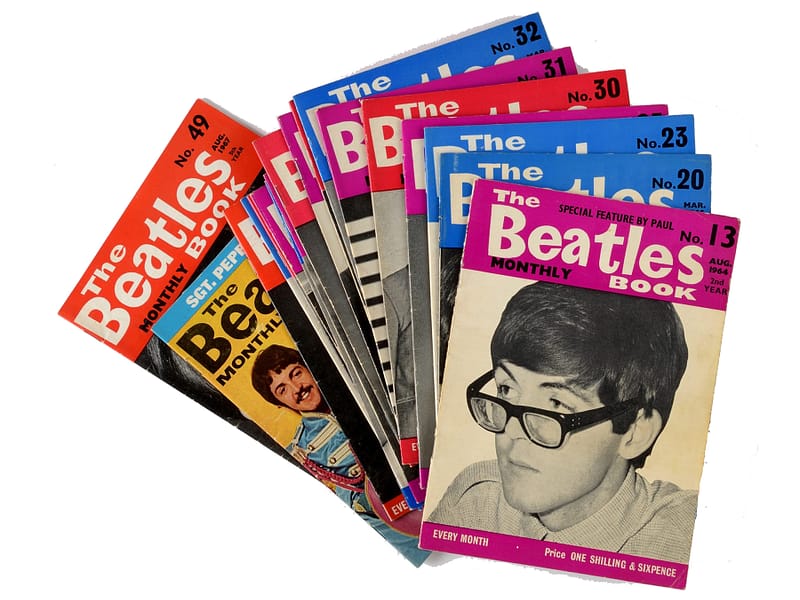 THE BEATLES MONTHLY BOOK
